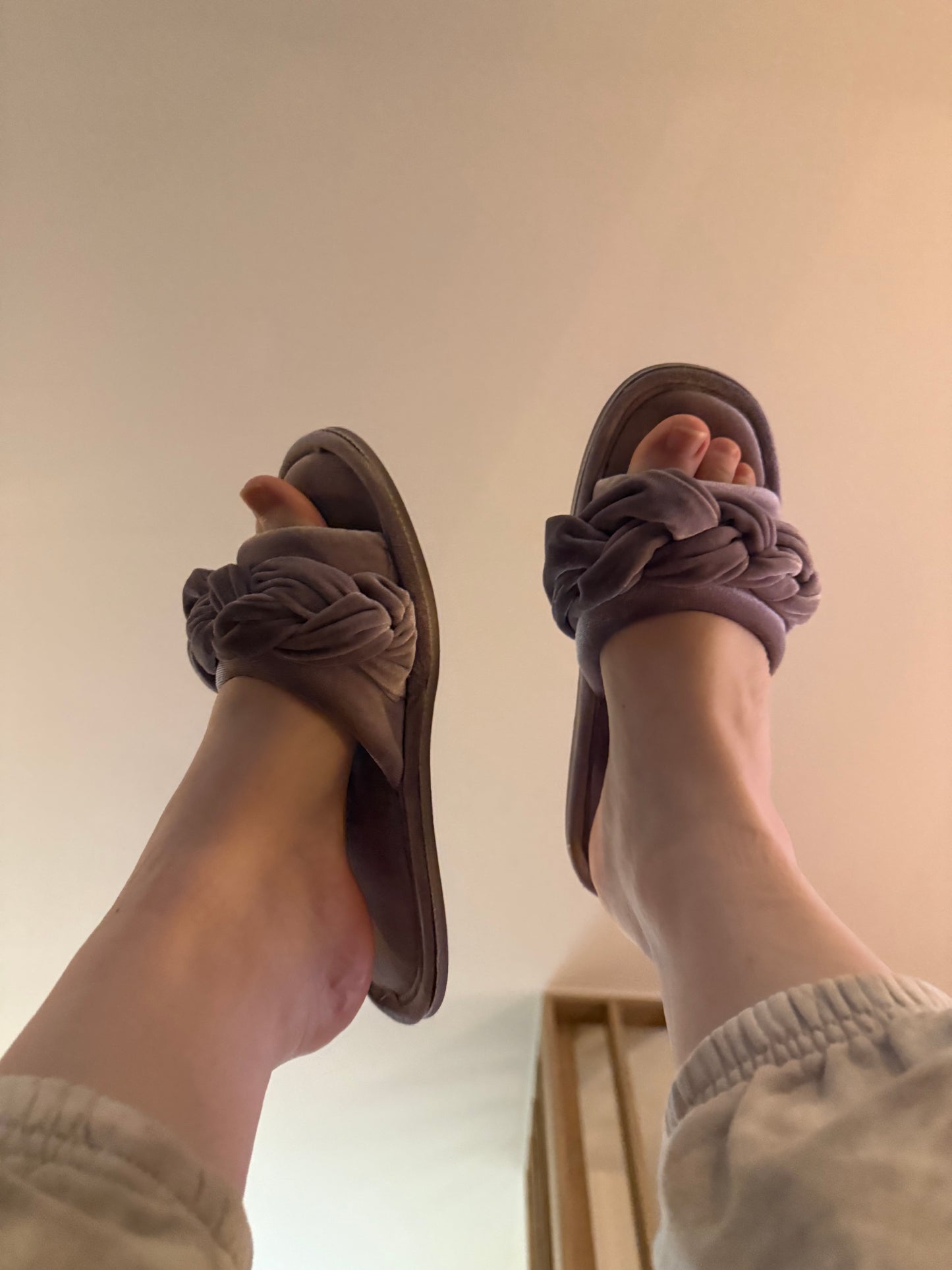 Chaussons sales
