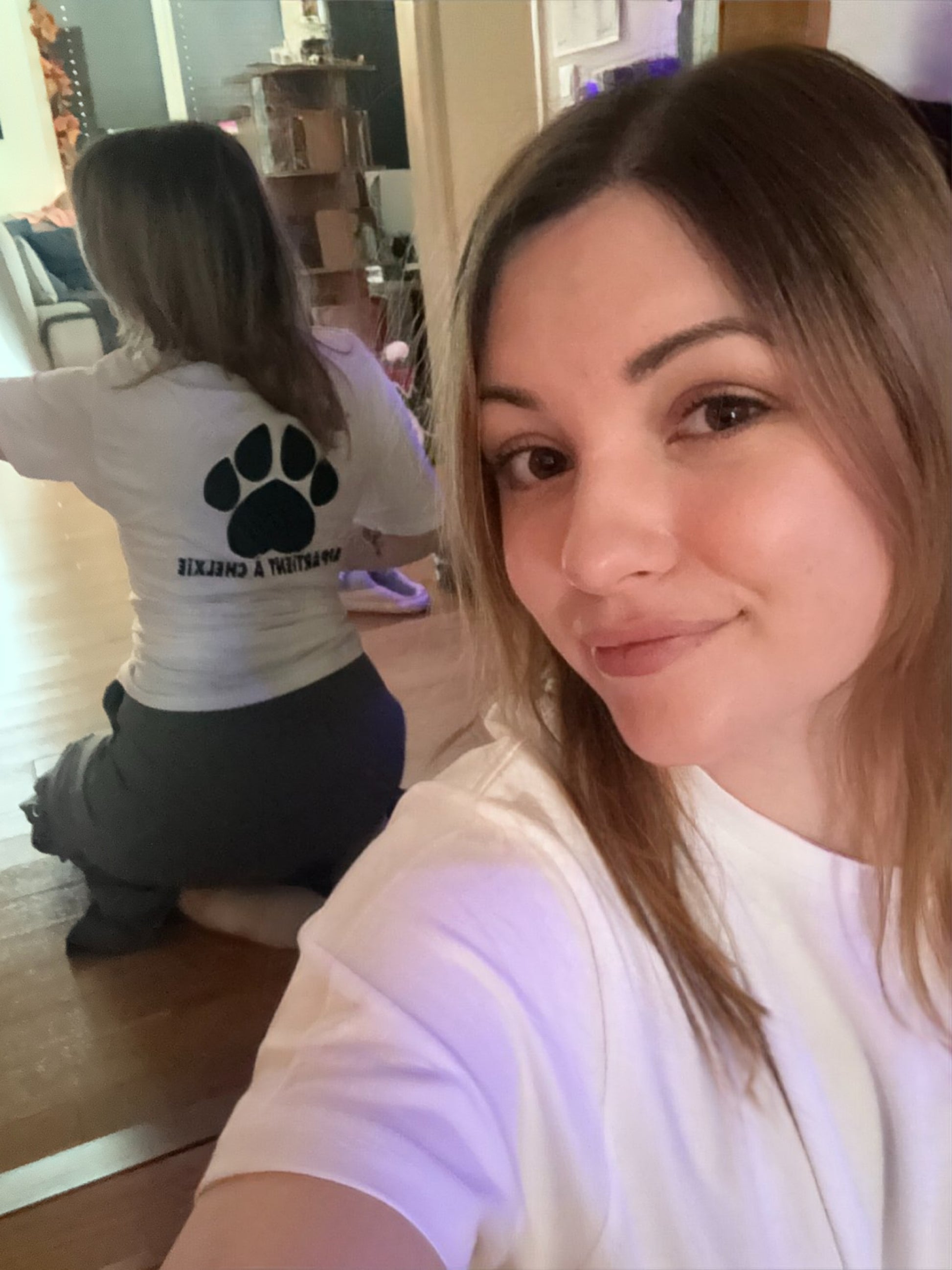 chelxie Tee-shirt « appartient à Chelxie »